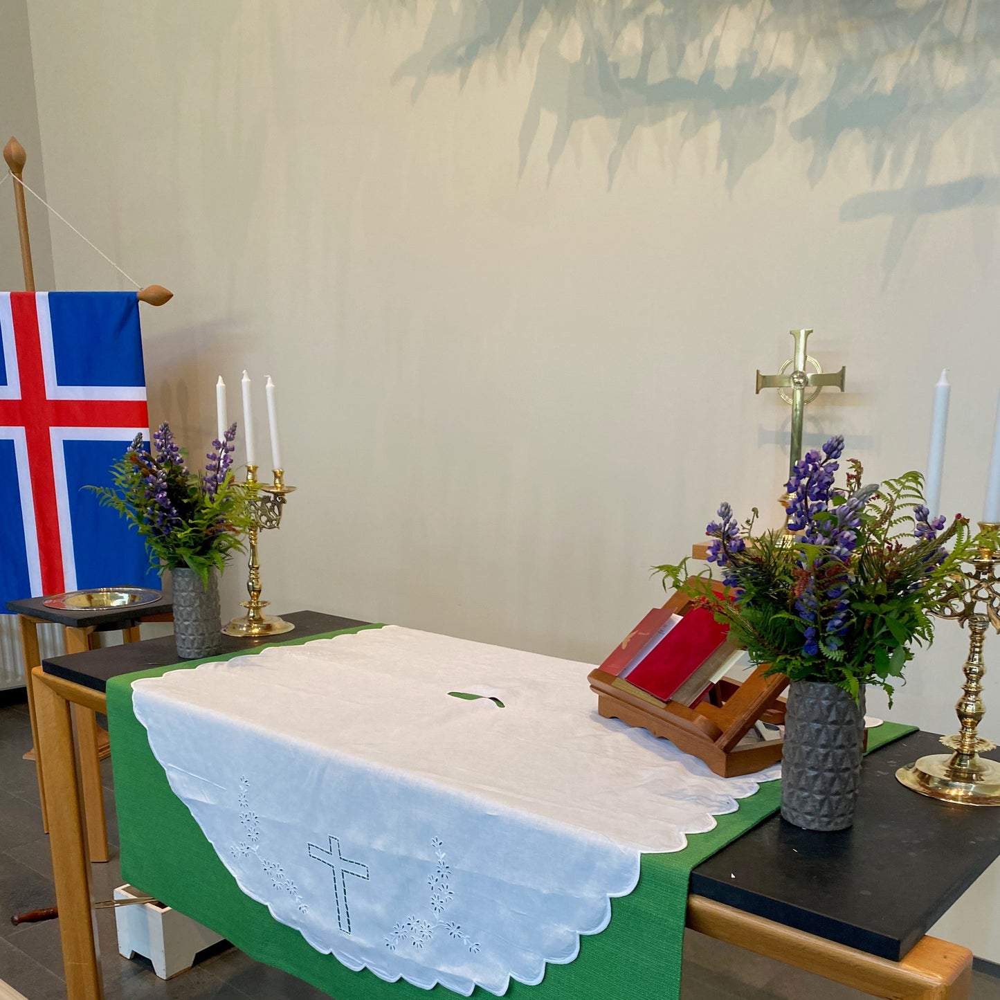 Altarisvendir (2 stk)